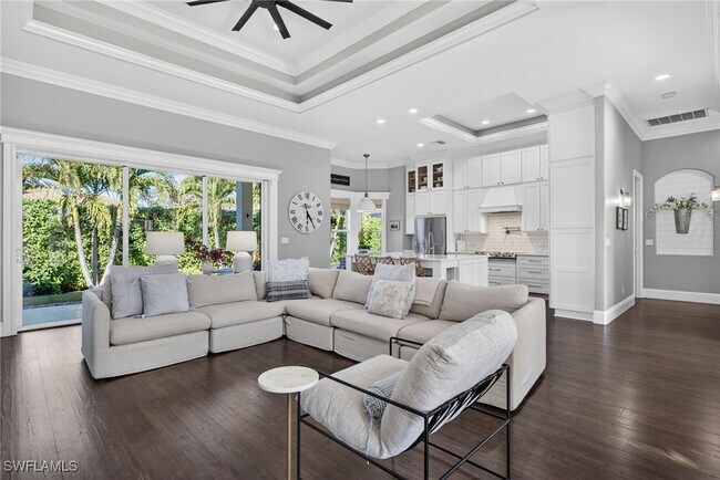 Building Photo - 24920 Divot Dr