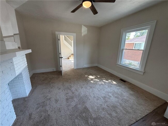 Building Photo - 3460 Ridge Ave