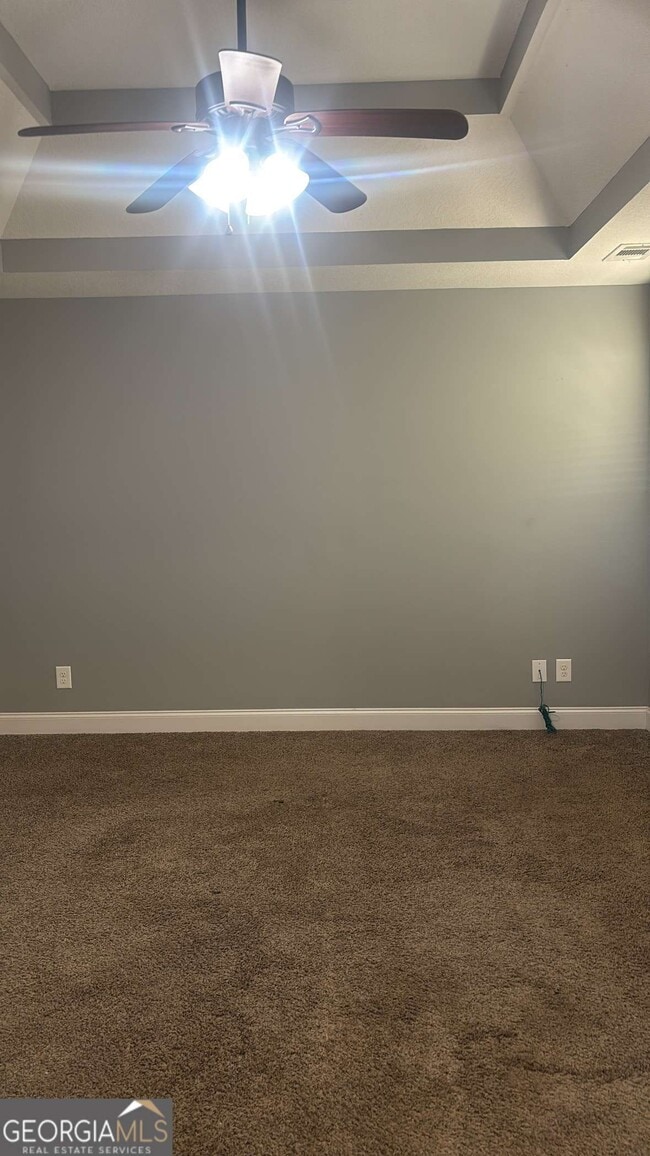 Building Photo - 303 S Charity Ln