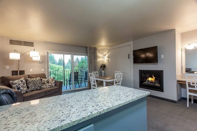 Building Photo - 6103 NW Harriman St