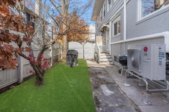 Building Photo - 420 Wayland Ave