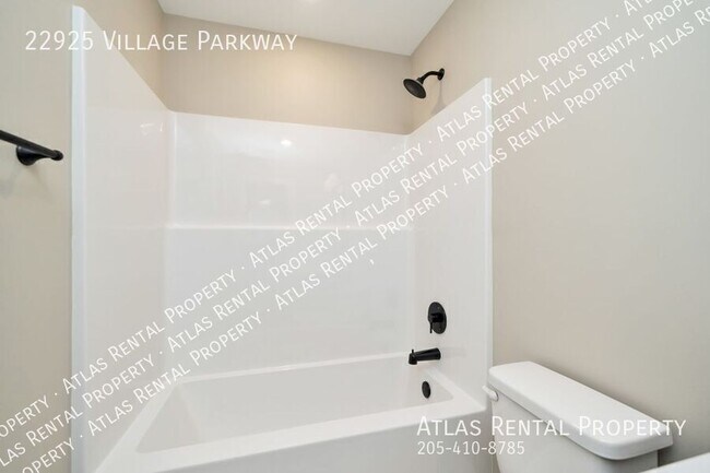 Building Photo - 22925 Village Pkwy