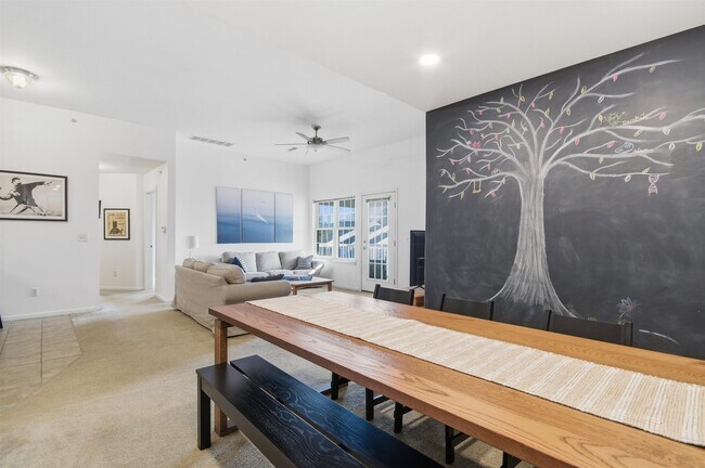 Building Photo - 2233 S Main St