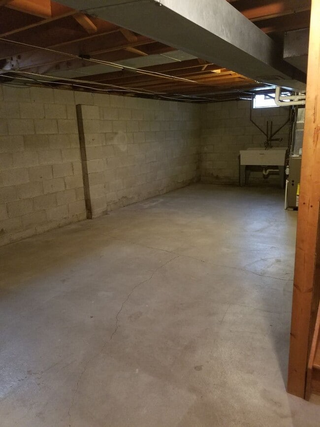 Building Photo - 3BD Townhome in Hartridge