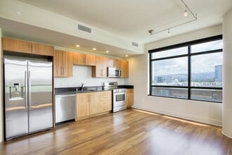 Building Photo - Gorgeous 2 Bedroom/2 Bathroom Condo for Rent at The 88