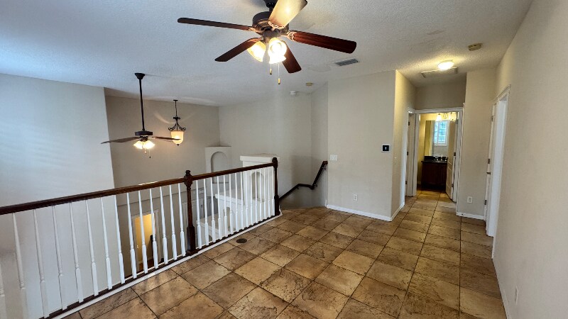 Building Photo - 6016 Fishhawk Crossing Blvd