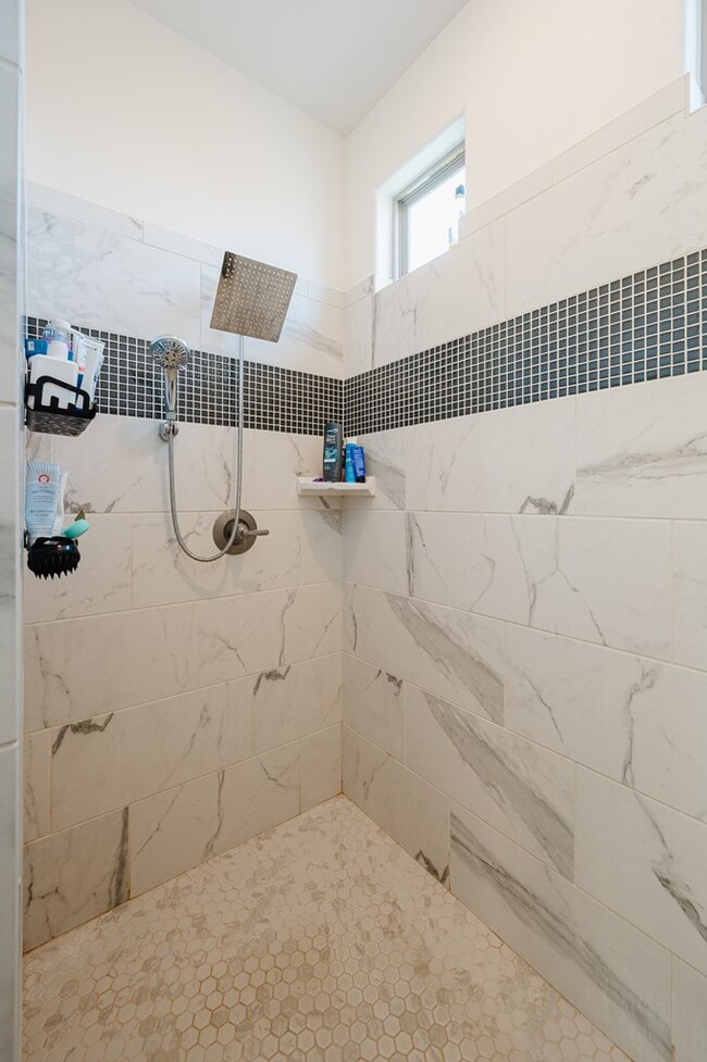 Building Photo - 5401 Constitution Ave