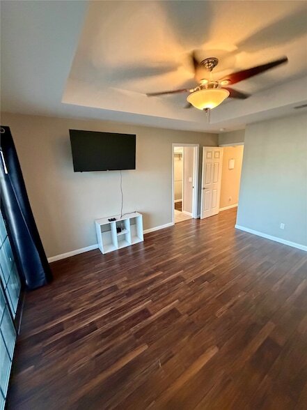 Building Photo - 5100 Verde Valley Ln