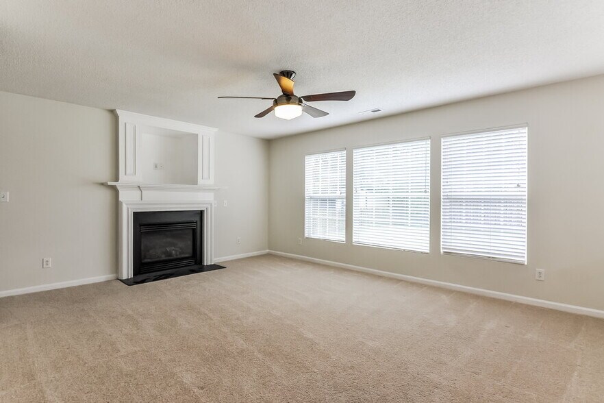 Building Photo - 225 Honeywell Way