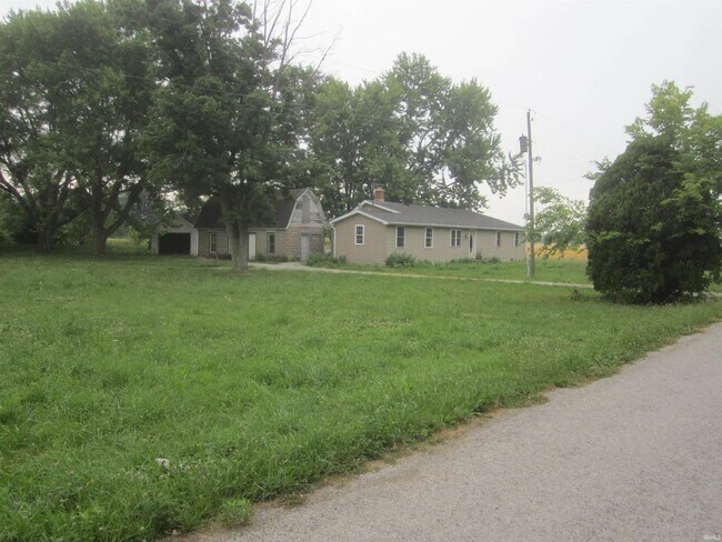 Building Photo - 9702 Mettert Rd