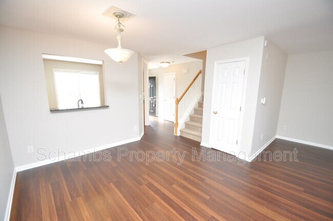 Building Photo - 402 Knightsborough Way