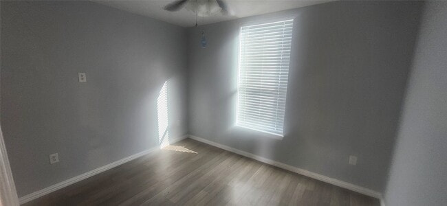 Building Photo - 5280 Atwell Ln