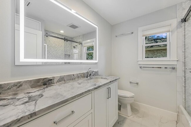 Building Photo - 3102 Foxfire Dr