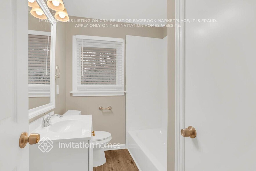 Building Photo - 6064 Brookdale Ln SW