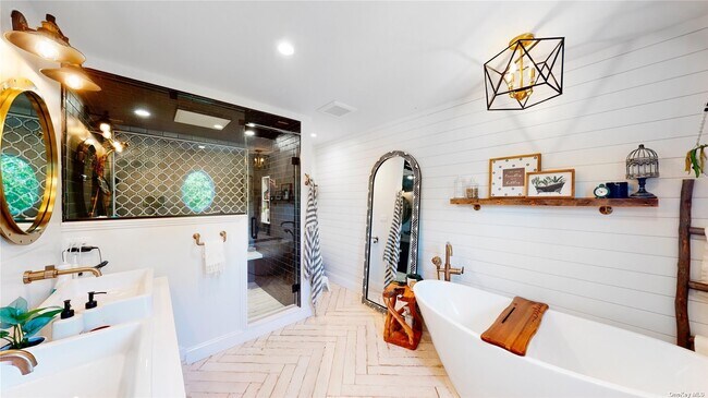 Building Photo - 52 Annandale Rd