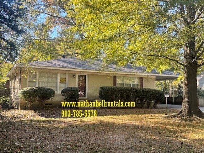 Building Photo - Single family-3 bedroom/2 bath