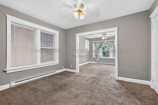 Building Photo - 3107 Osceola St