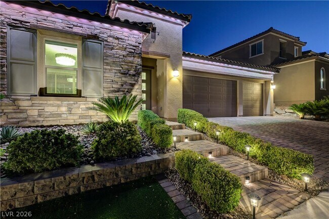 Building Photo - 3943 Reyes Ave