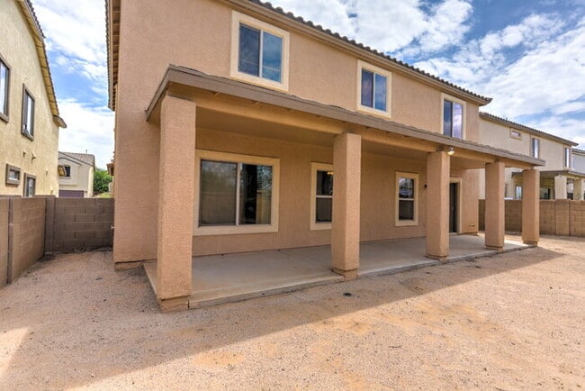 Building Photo - Rancho Sahuarita 5-Bed with 3.5 Baths 3187 Sq Ft