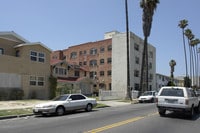 Building Photo - 147 S Normandie Ave