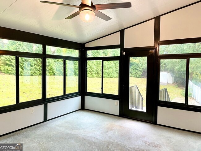 Building Photo - 4059 Charleston Ct SE