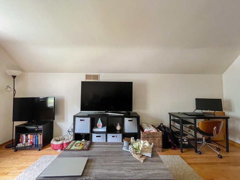 Living Room 2 - 139 S 72nd St