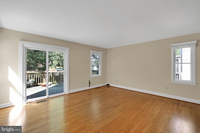Building Photo - 4806 41st St NW