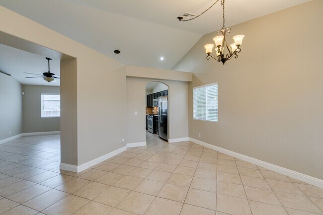 Building Photo - 437 Waterwheel Falls Dr