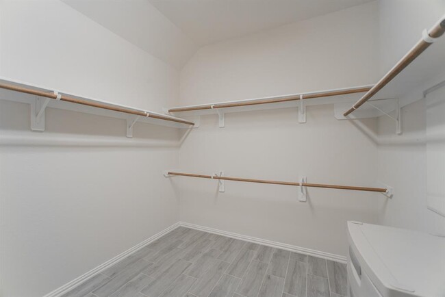 Building Photo - 54 N Marshside Pl