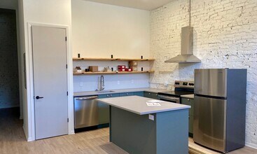 Building Photo - The Garber #2