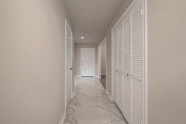 Building Photo - 10811 Villa Lea Ln