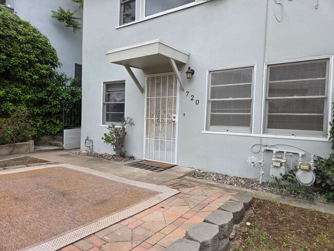 Primary Photo - Charming 1-Bedroom Retreat!
