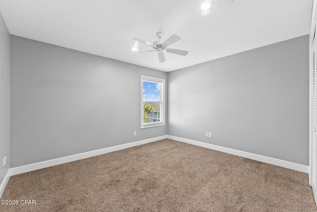 Building Photo - 236 Bonita Cir