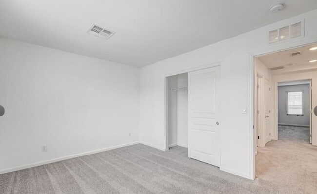 Building Photo - 8056 Haywood Estate Ave