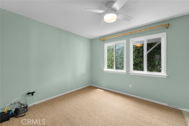 Building Photo - 606 Loma Dr