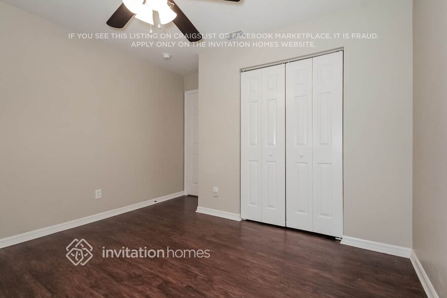 Building Photo - 1308 Elmore Terrace
