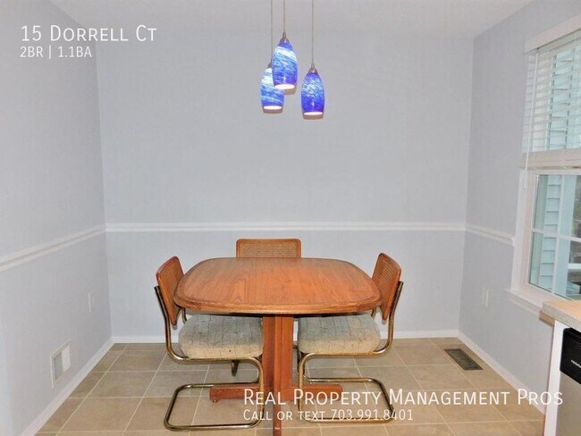 Building Photo - 15 Dorrell Ct
