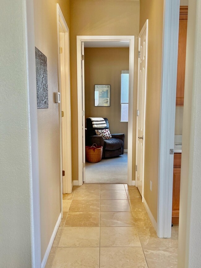 Building Photo - 40759 Calle Guapo