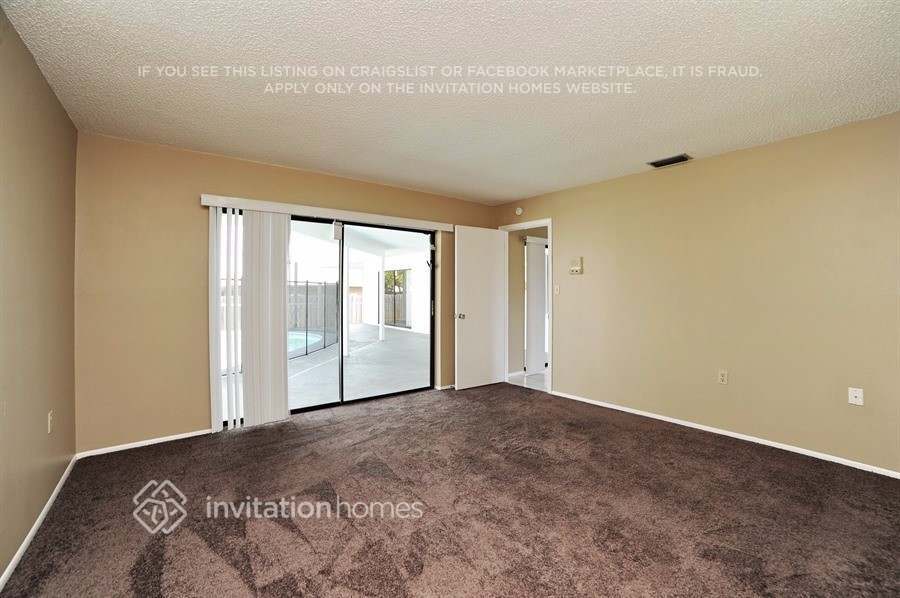 Building Photo - 7023 Bramblewood Dr