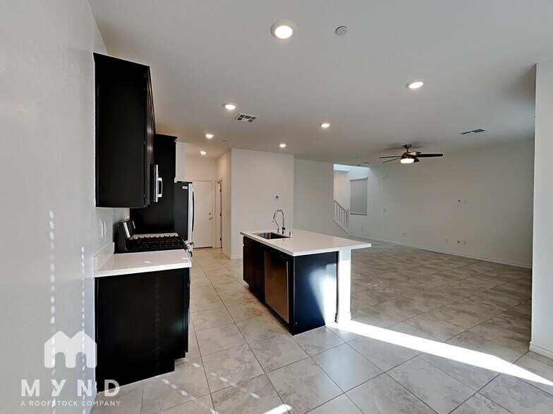 Building Photo - 9775 Mojave Mountain St