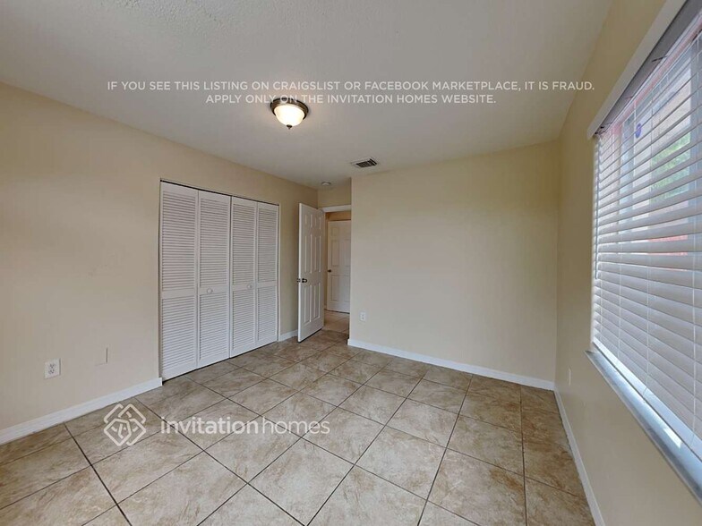 Building Photo - 10088 NW 126th Terrace