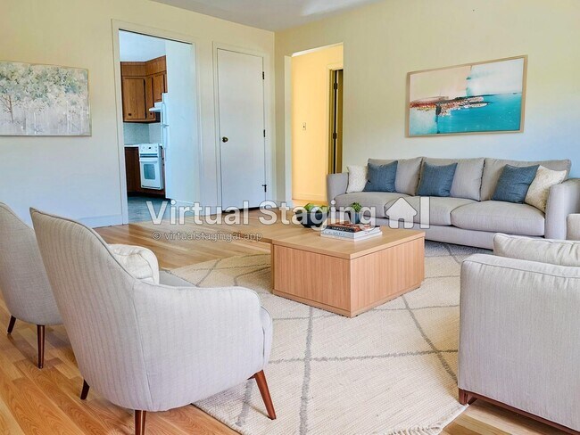 Building Photo - 145 Emerson Gardens Rd