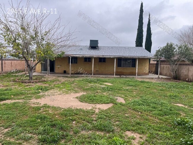 Building Photo - 2945 E Ave R-11