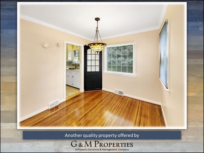 Building Photo - 3-Bedroom Single-Family - Walk to Strong/UofR!