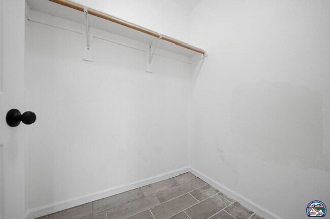 Building Photo - 1077 Wozencraft St