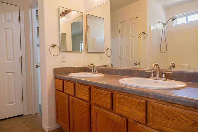 Building Photo - 5436 W Dove of Peace Dr