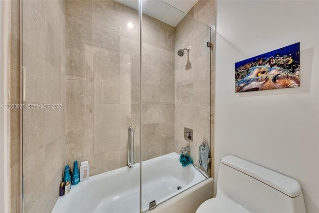 Building Photo - 6917 Collins Ave