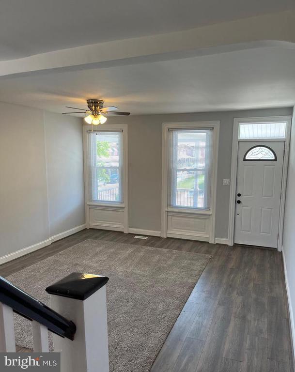 Building Photo - 436 Depot St