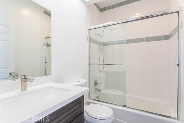 Building Photo - 14948 Moorpark St