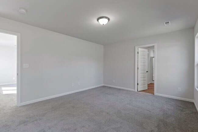 Building Photo - 14616 Ravenel Dr